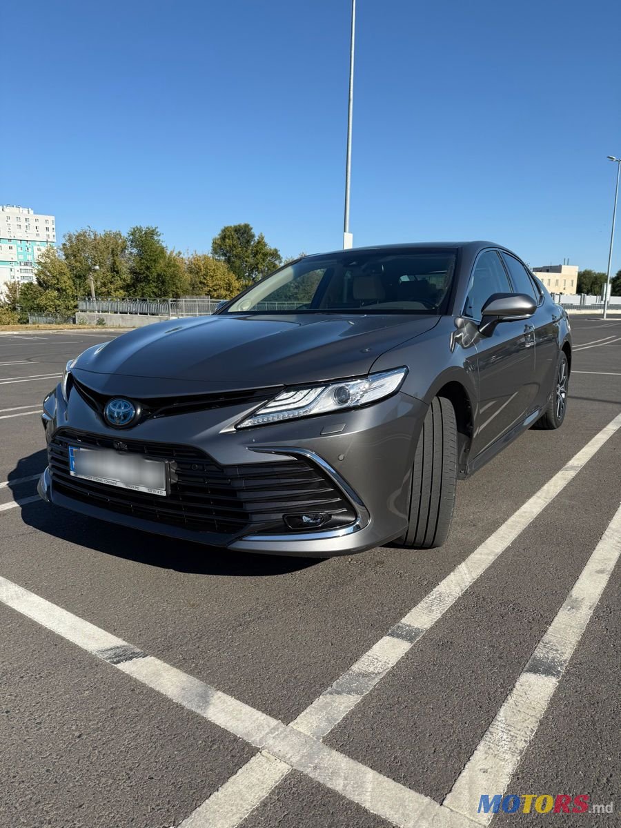 2023' Toyota Camry photo #3