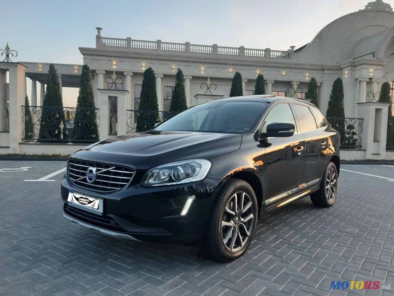 2016' Volvo XC60 photo #1