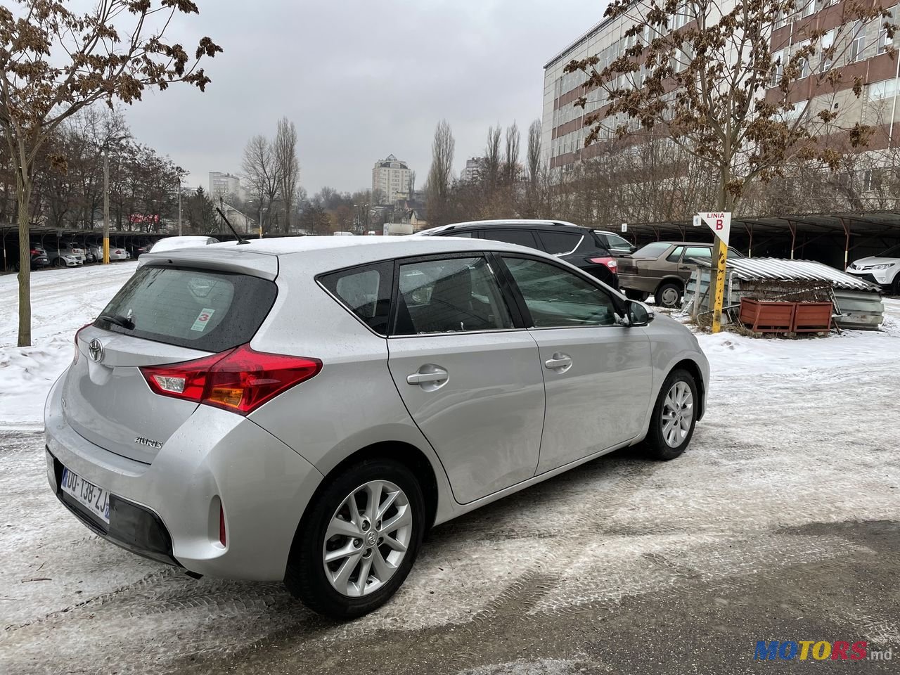 2015' Toyota Auris photo #3