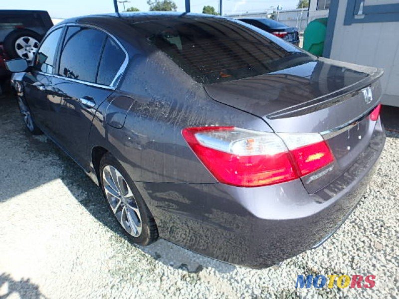 2013' Honda Accord photo #2