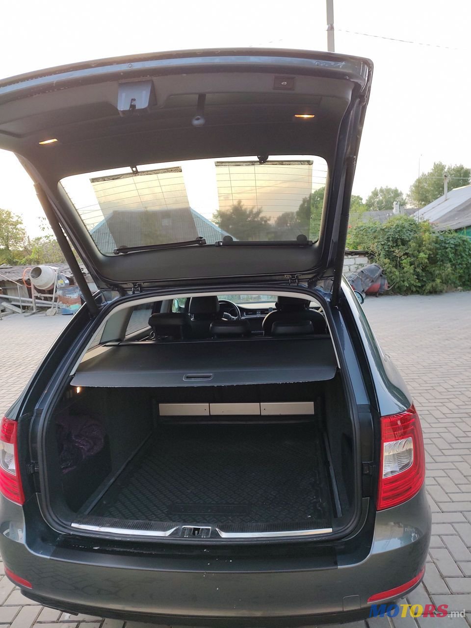 2015' Skoda Superb photo #5