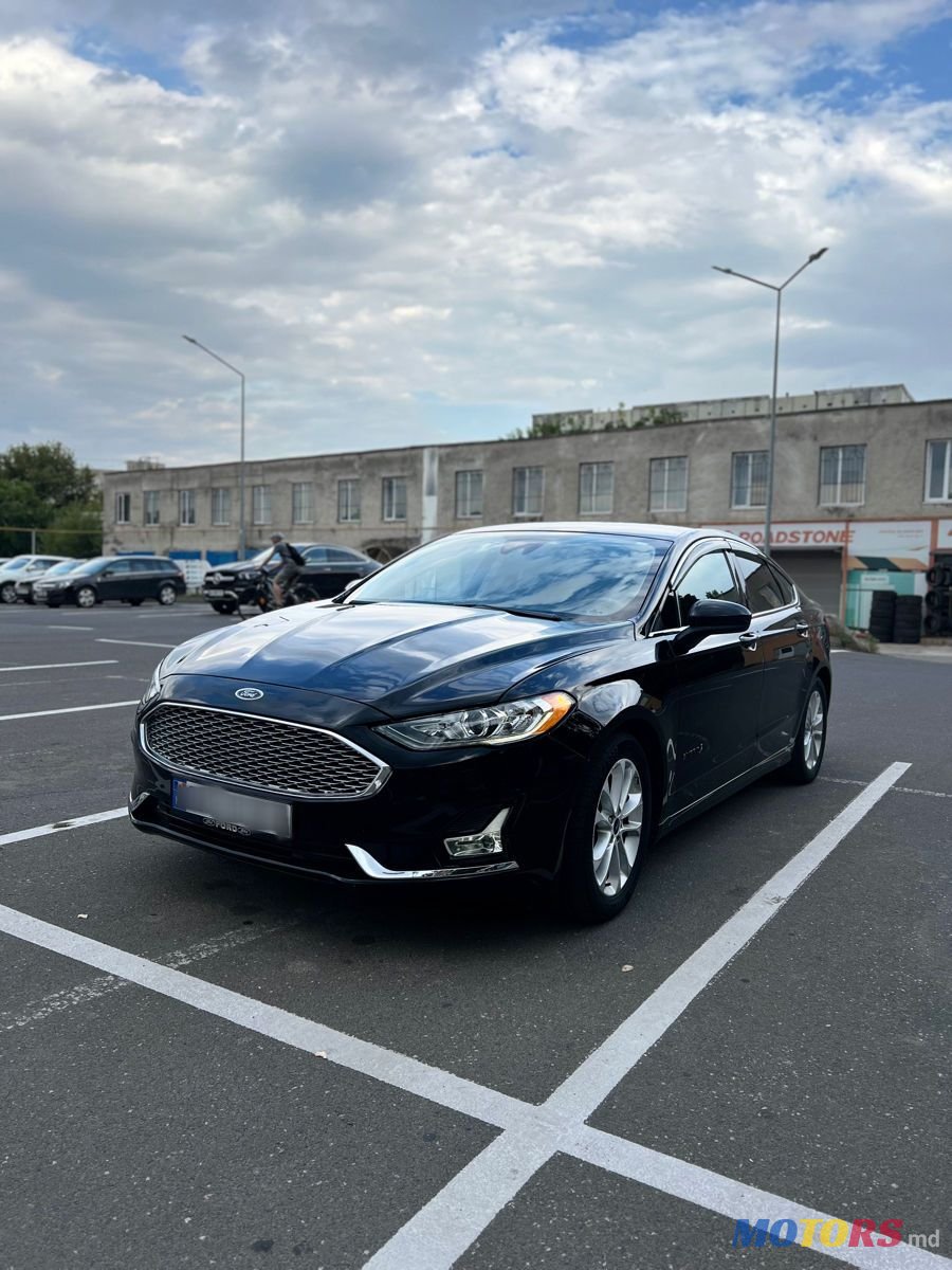 2017' Ford Fusion photo #2