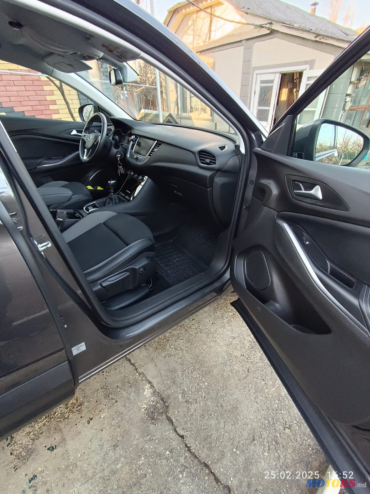 2019' Opel Grandland X photo #4