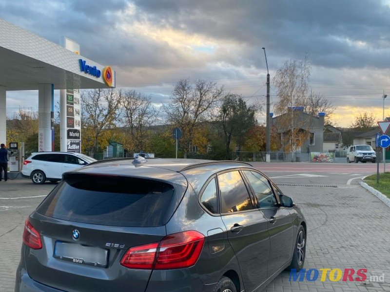 2015' BMW 2 Series Active Tourer photo #2