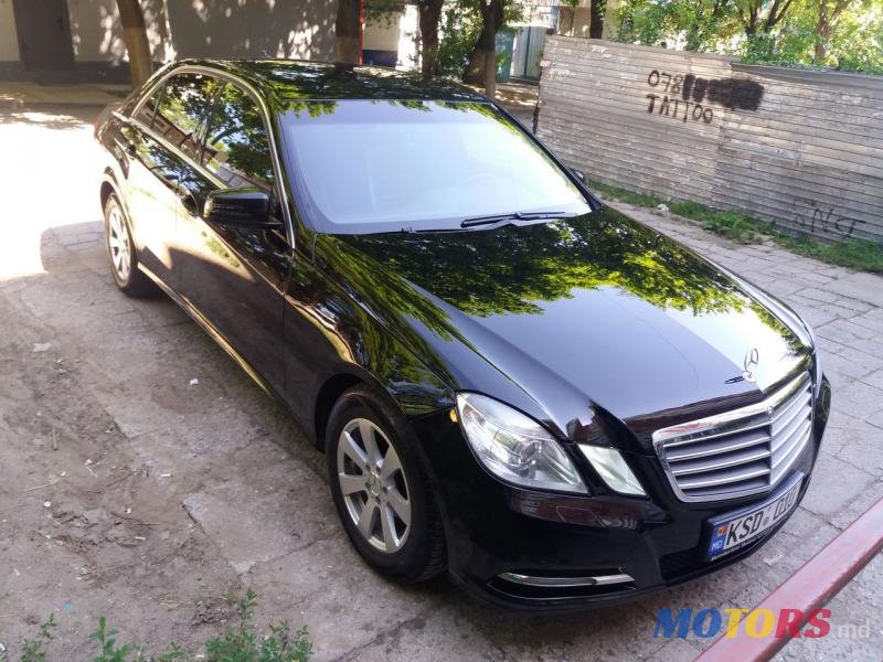 2012' Mercedes-Benz E-Class photo #1