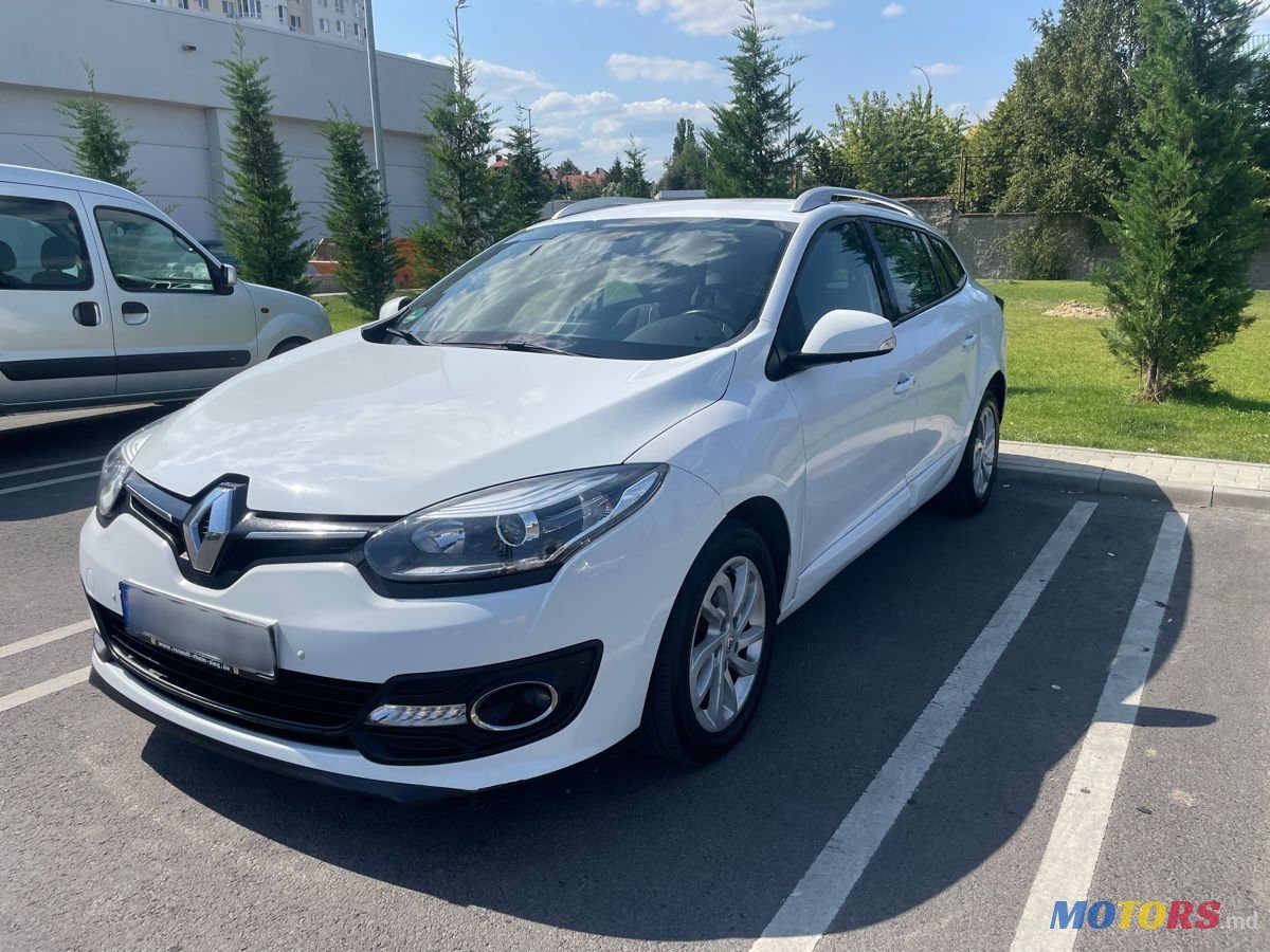 2014' Renault Megane photo #2