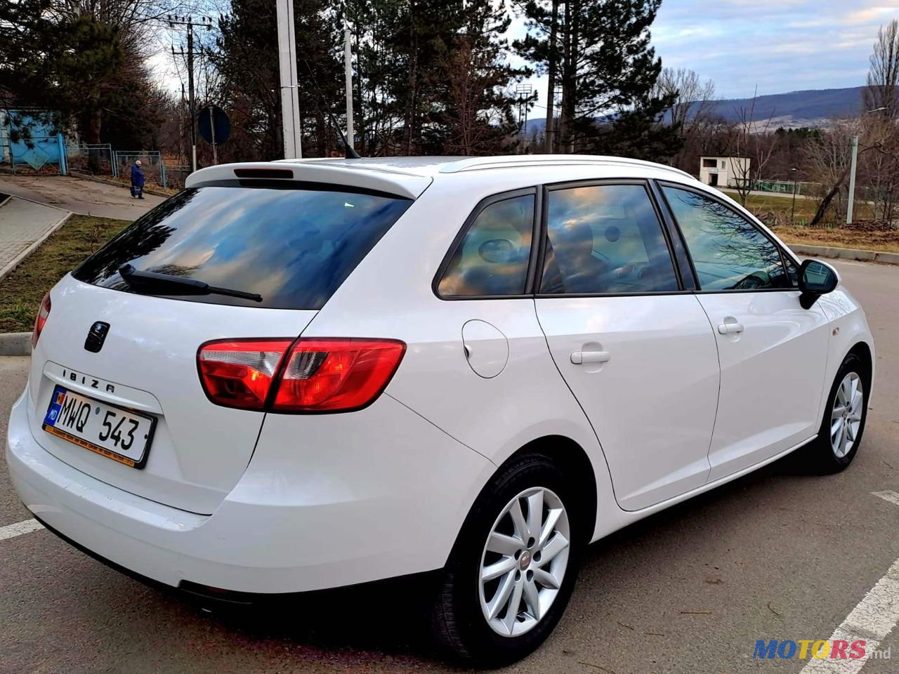 2012' SEAT Ibiza photo #2
