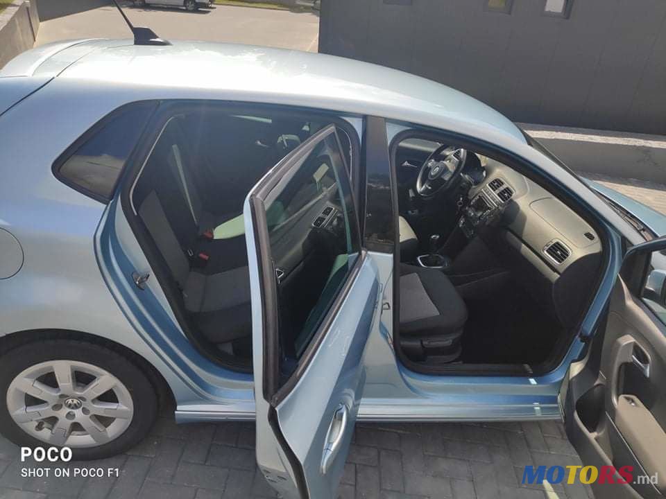 2012' Volkswagen Polo photo #1