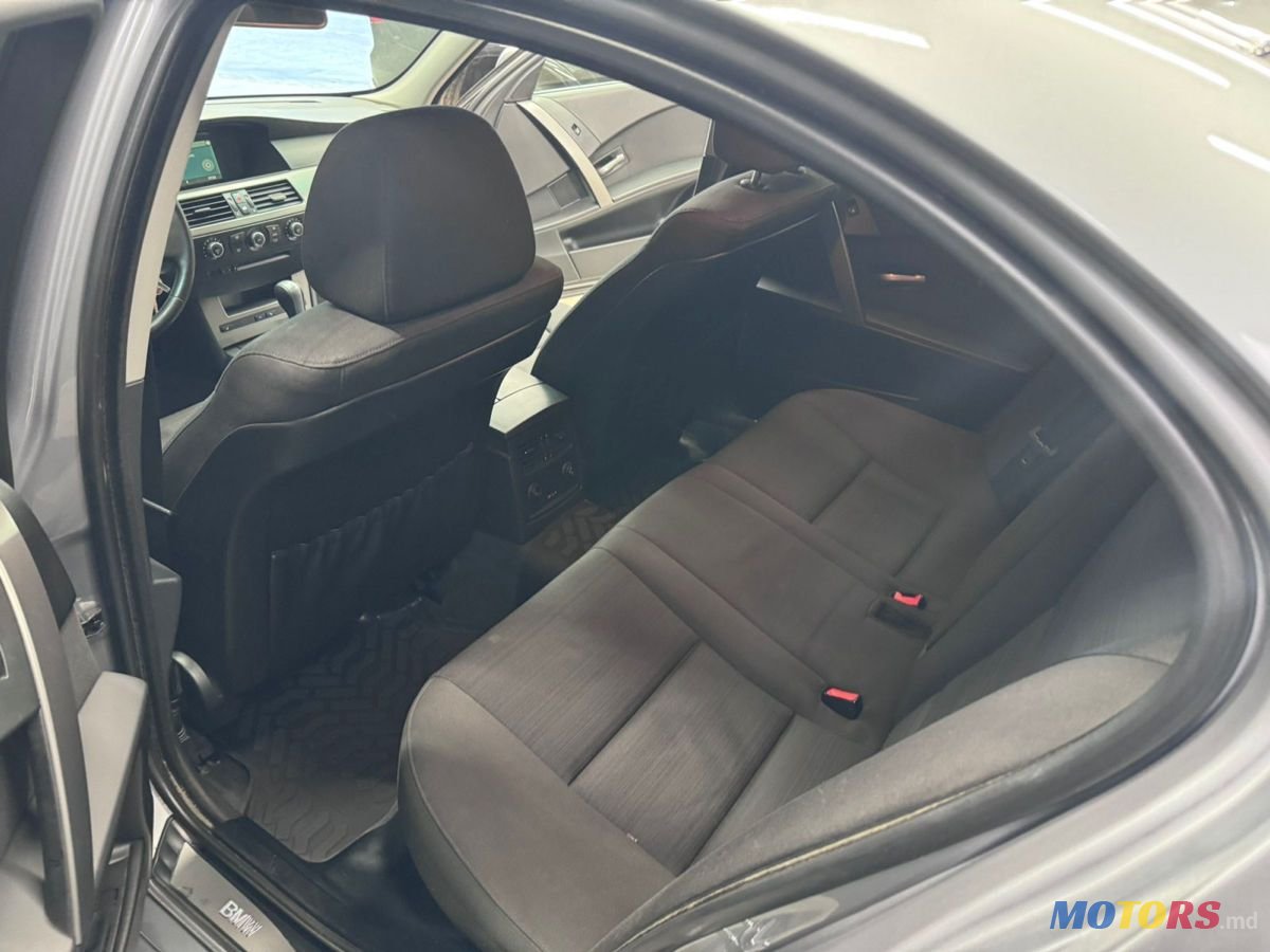 2007' BMW 5 Series photo #5