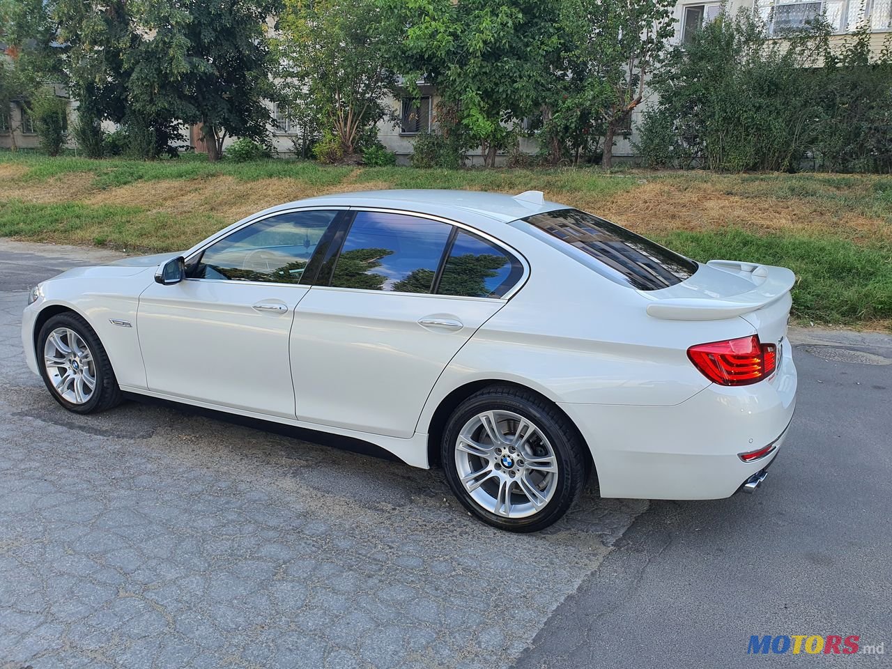 2014' BMW 5 Series photo #4