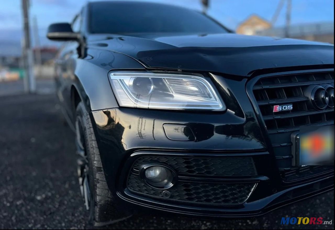 2017' Audi SQ5 photo #3