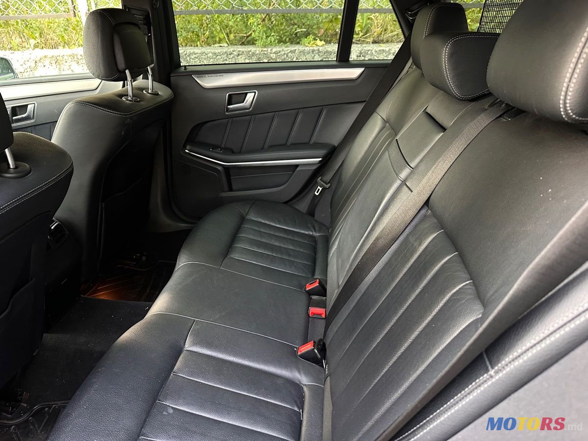 2014' Mercedes-Benz E-Class Wagon photo #4