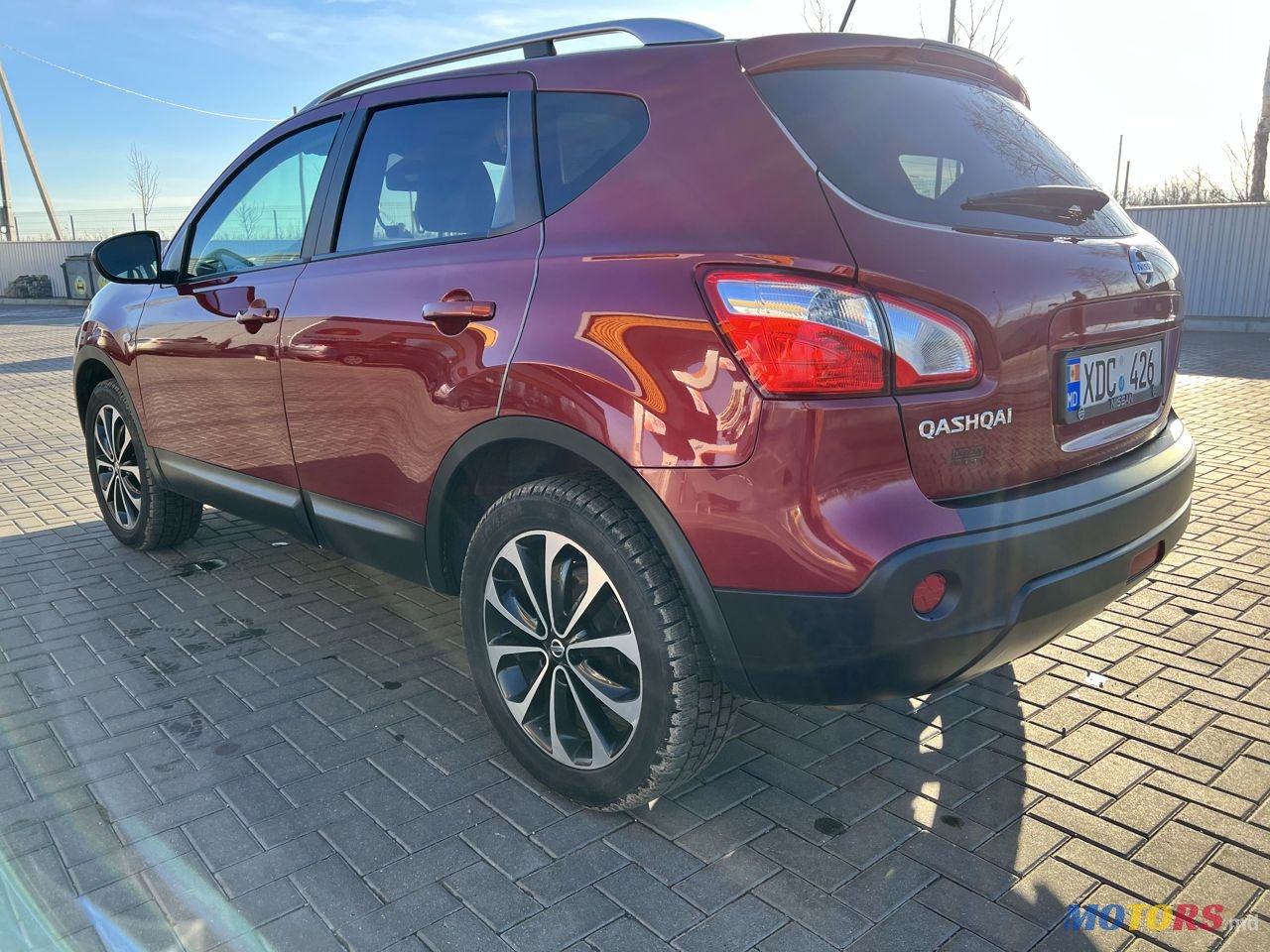 2011' Nissan Qashqai photo #2