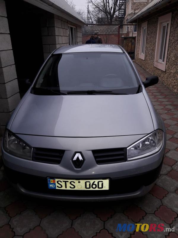 2004' Renault Megane photo #1