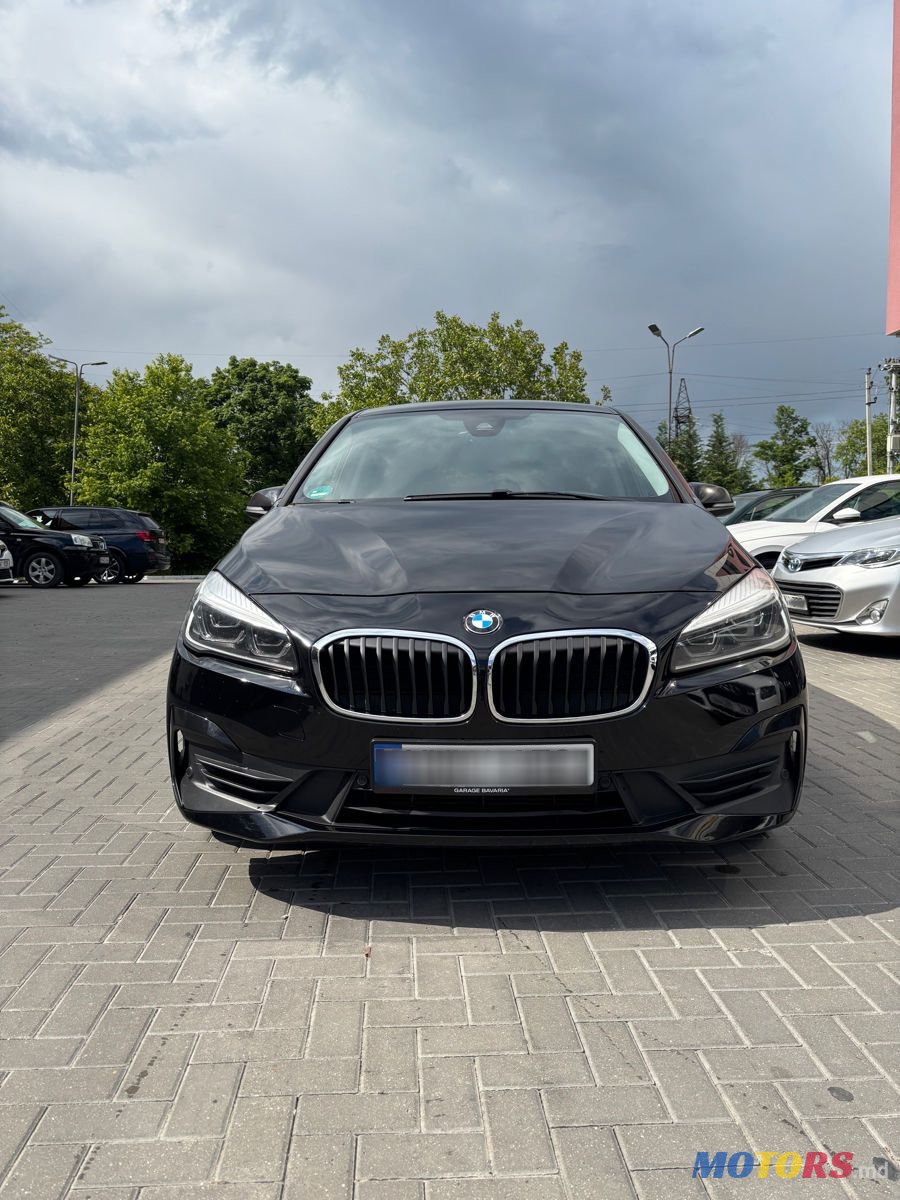 2018' BMW 2 Series Gran Tourer photo #1