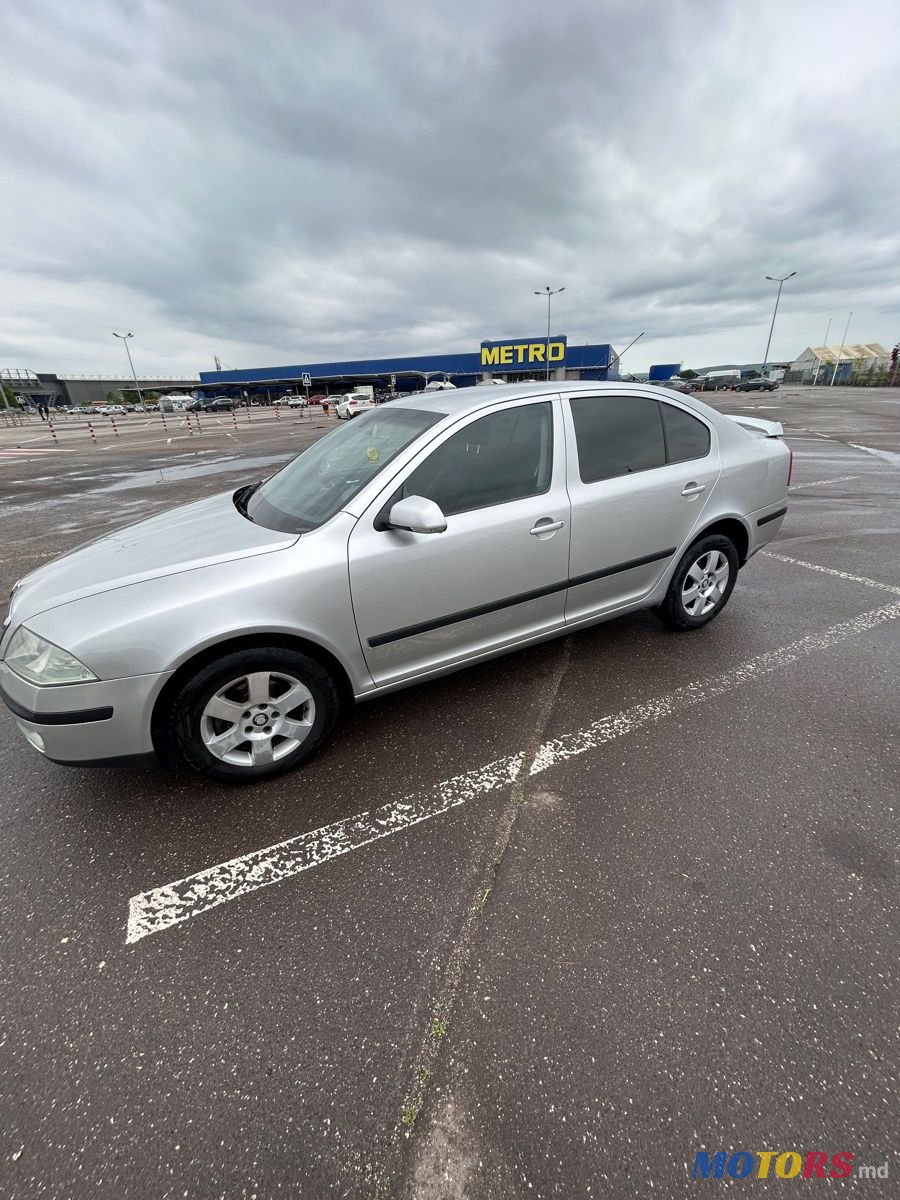 2005' Skoda Octavia photo #3