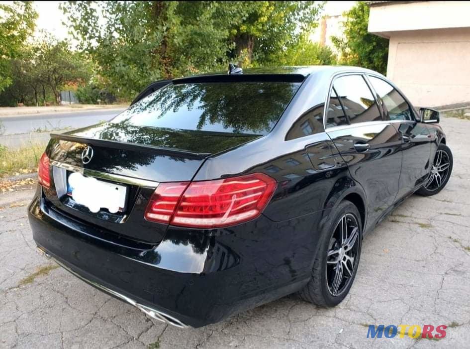 2014' Mercedes-Benz E Класс photo #3