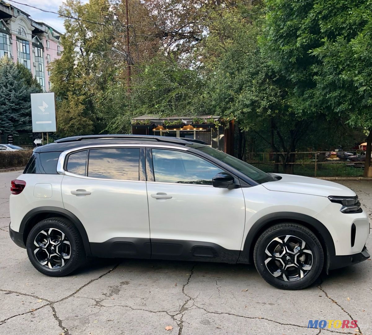 2023' Citroen C5 Aircross photo #3