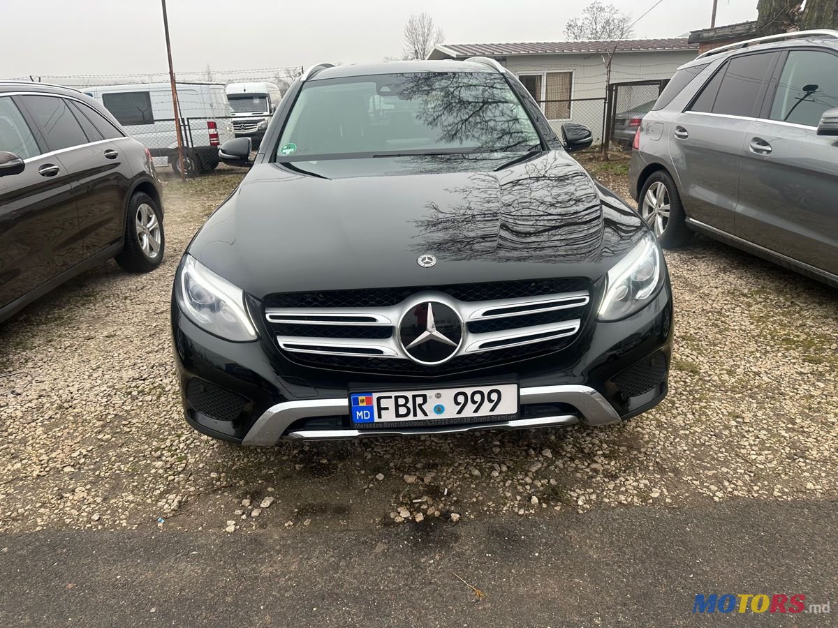 2018' Mercedes-Benz Glc photo #1