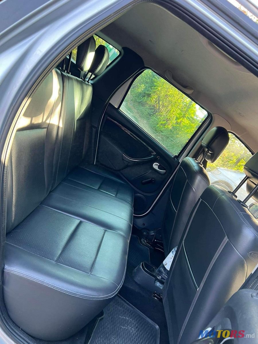 2011' Dacia Duster photo #1