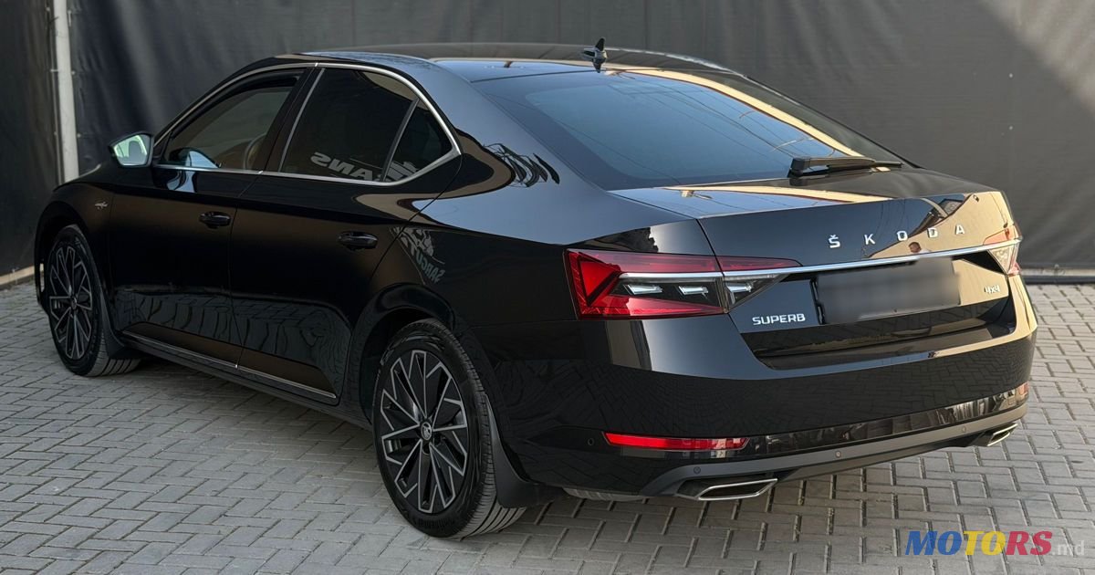 2023' Skoda Superb photo #4