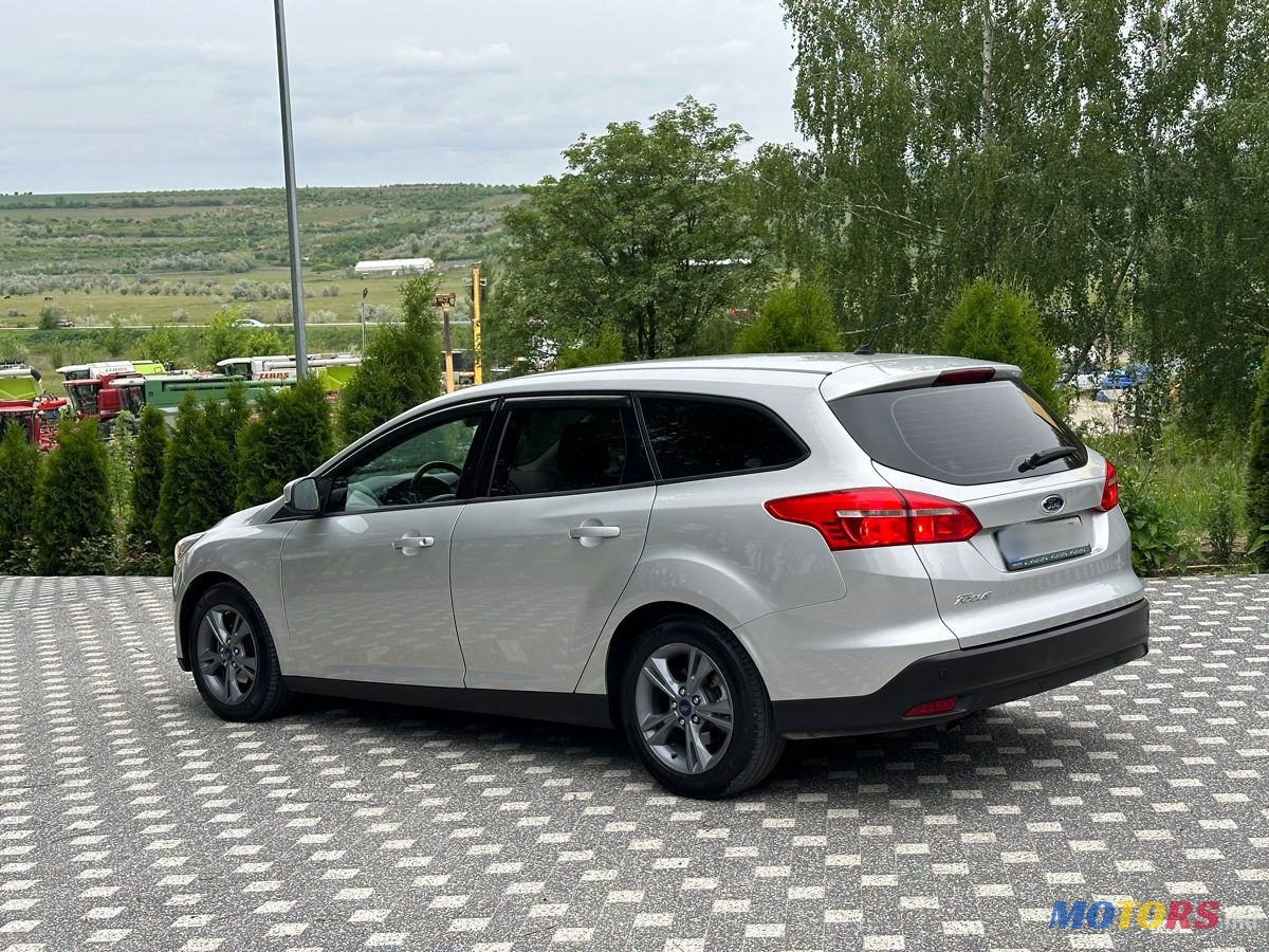 2015' Ford Focus photo #3