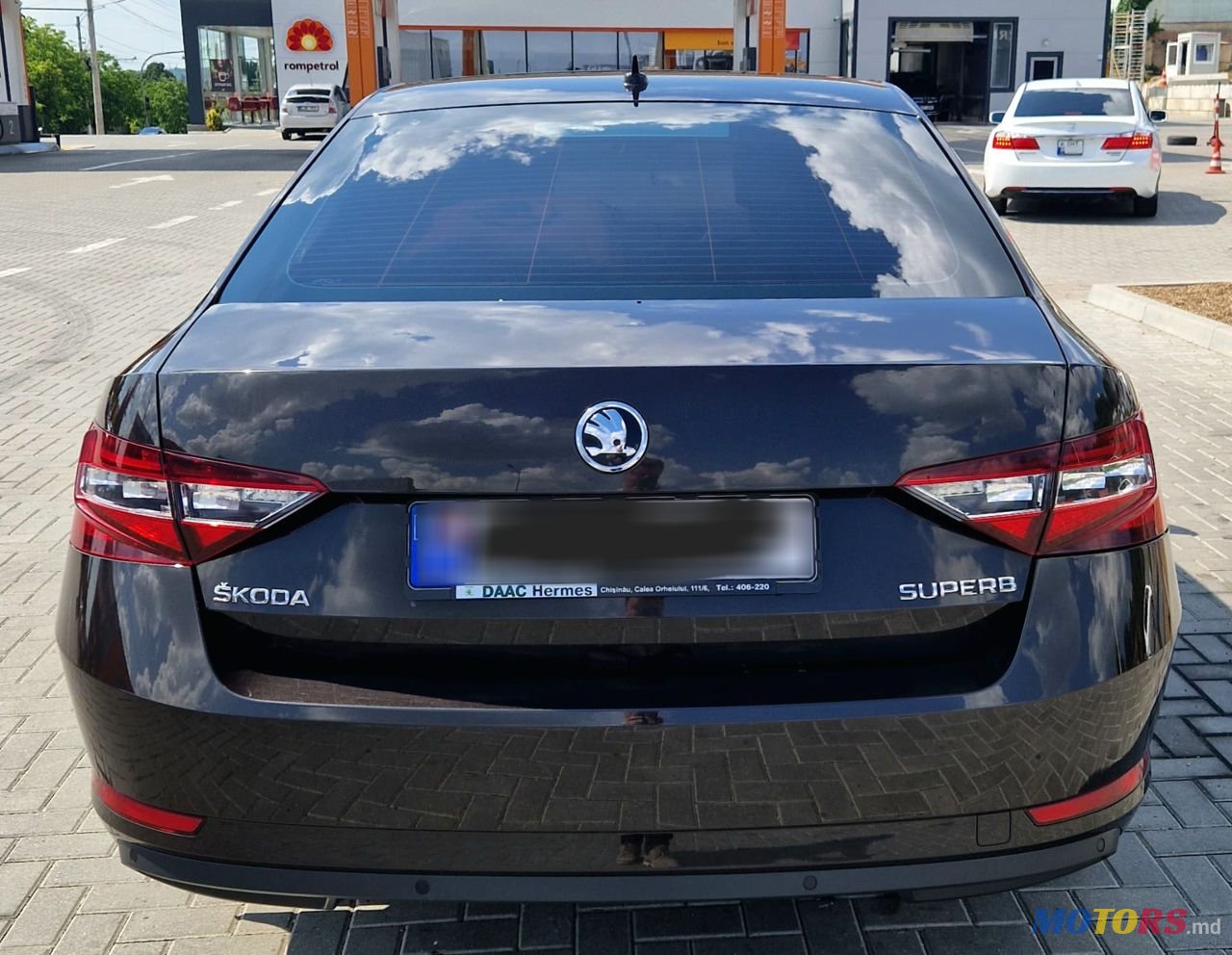 2017' Skoda Superb photo #4