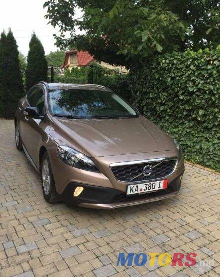 2013' Volvo V40 photo #1