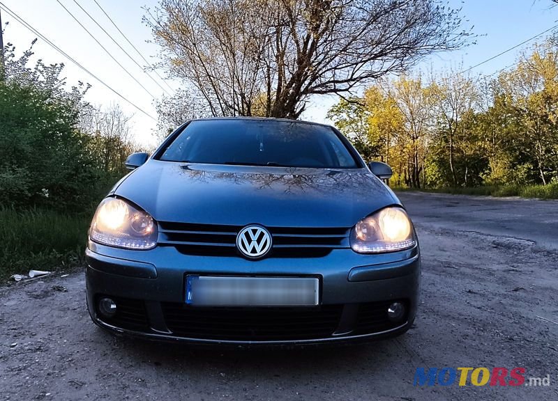 2008' Volkswagen Golf photo #1