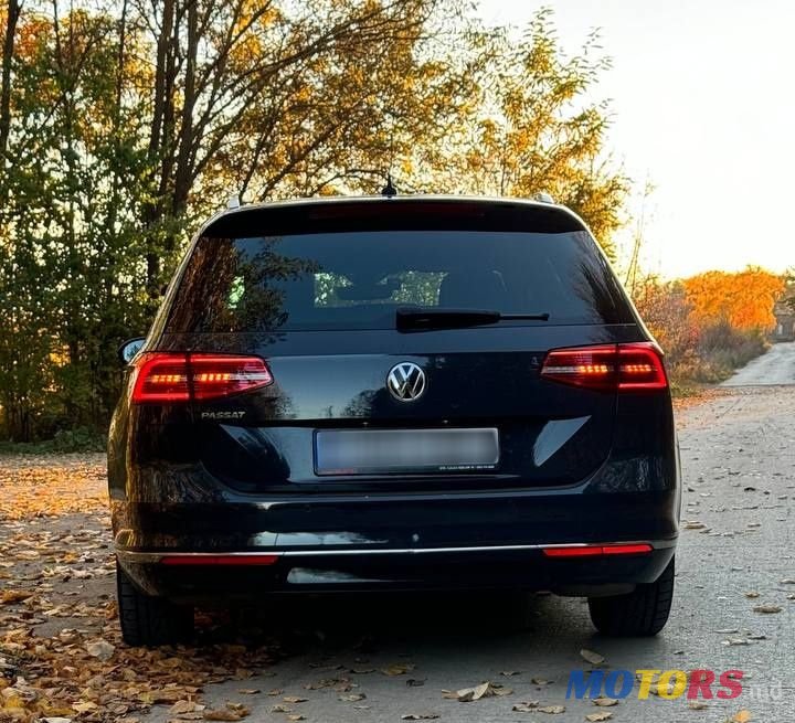 2019' Volkswagen Passat photo #3