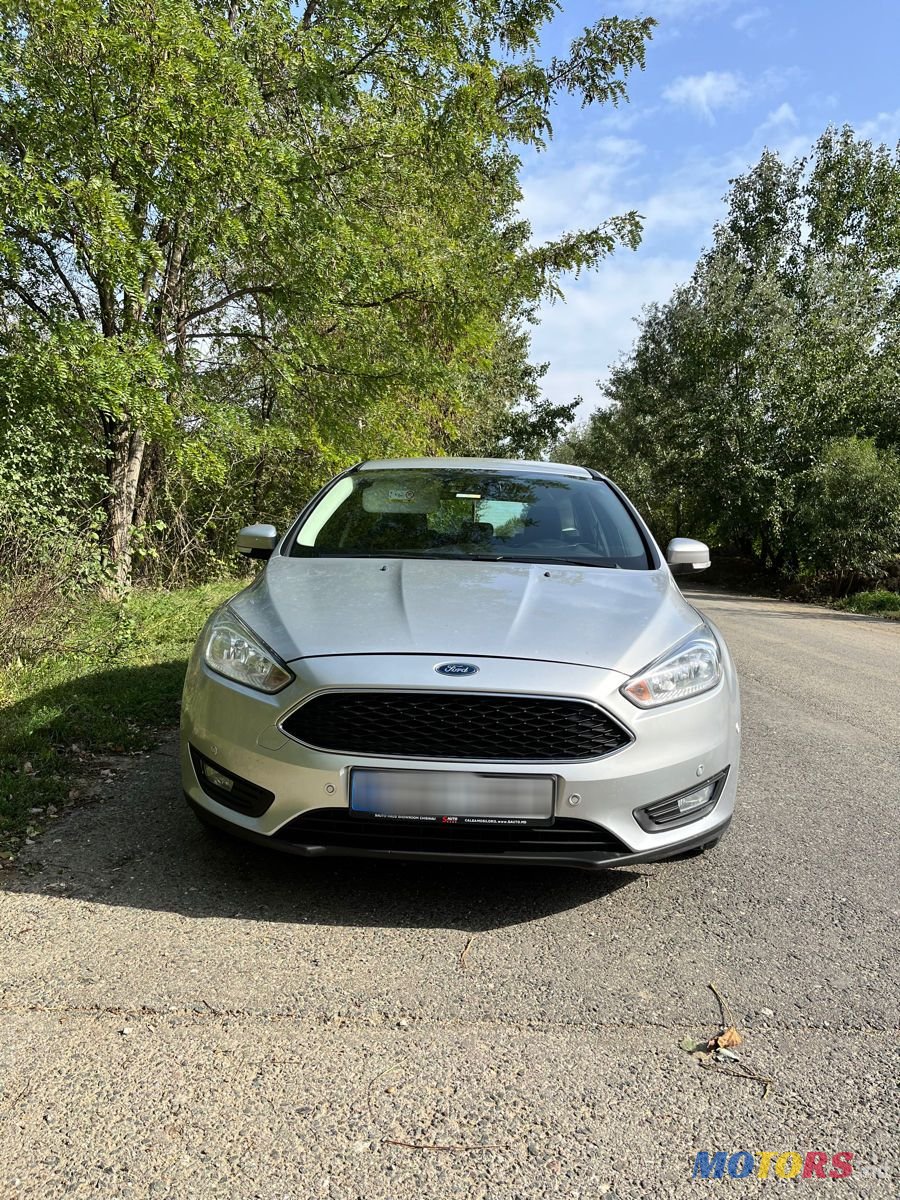 2016' Ford Focus photo #2