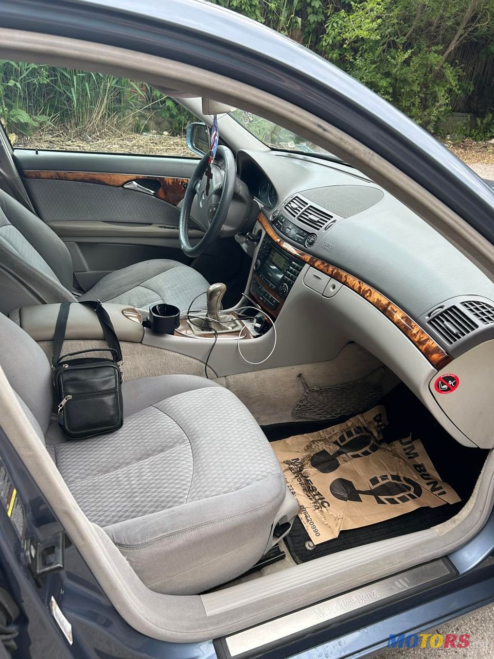 2005' Mercedes-Benz E Класс photo #6