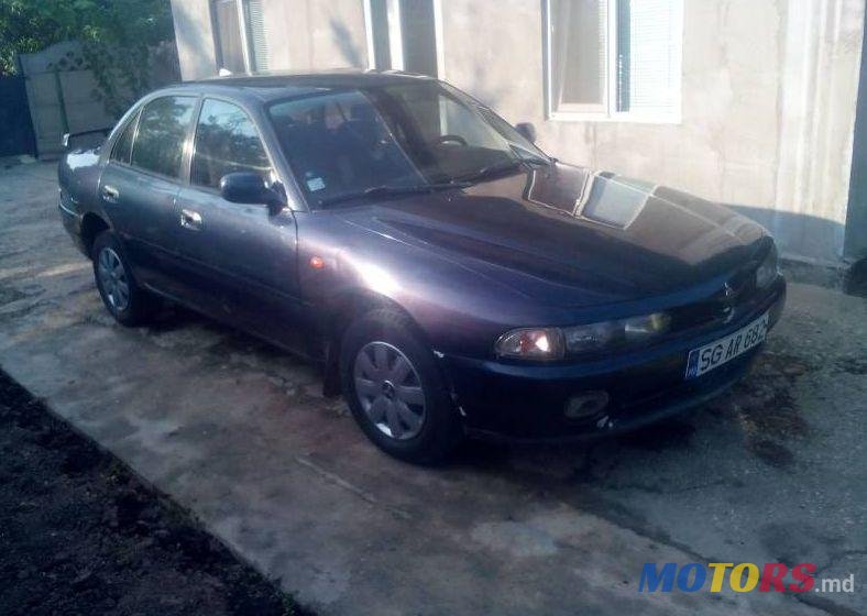 1993' Mitsubishi Galant photo #1
