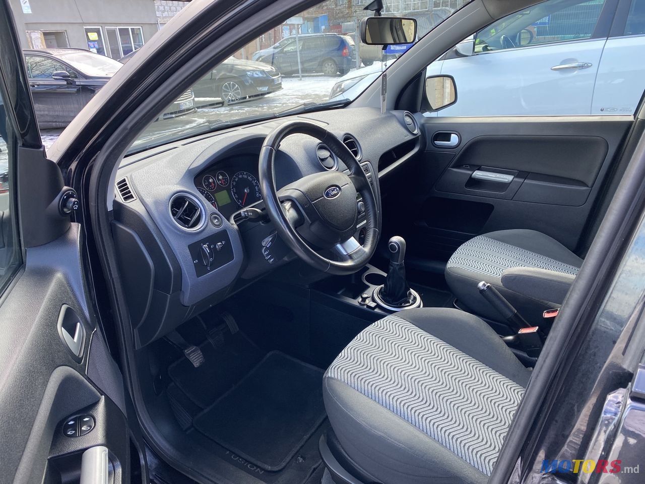 2010' Ford Fusion photo #5