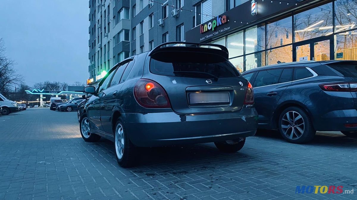 2003' Nissan Almera photo #1