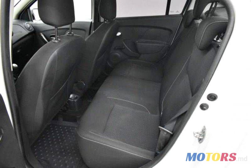 2017' Dacia Logan photo #5