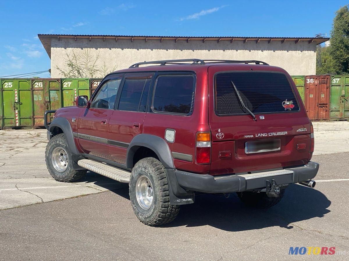 1990' Toyota Land Cruiser photo #4