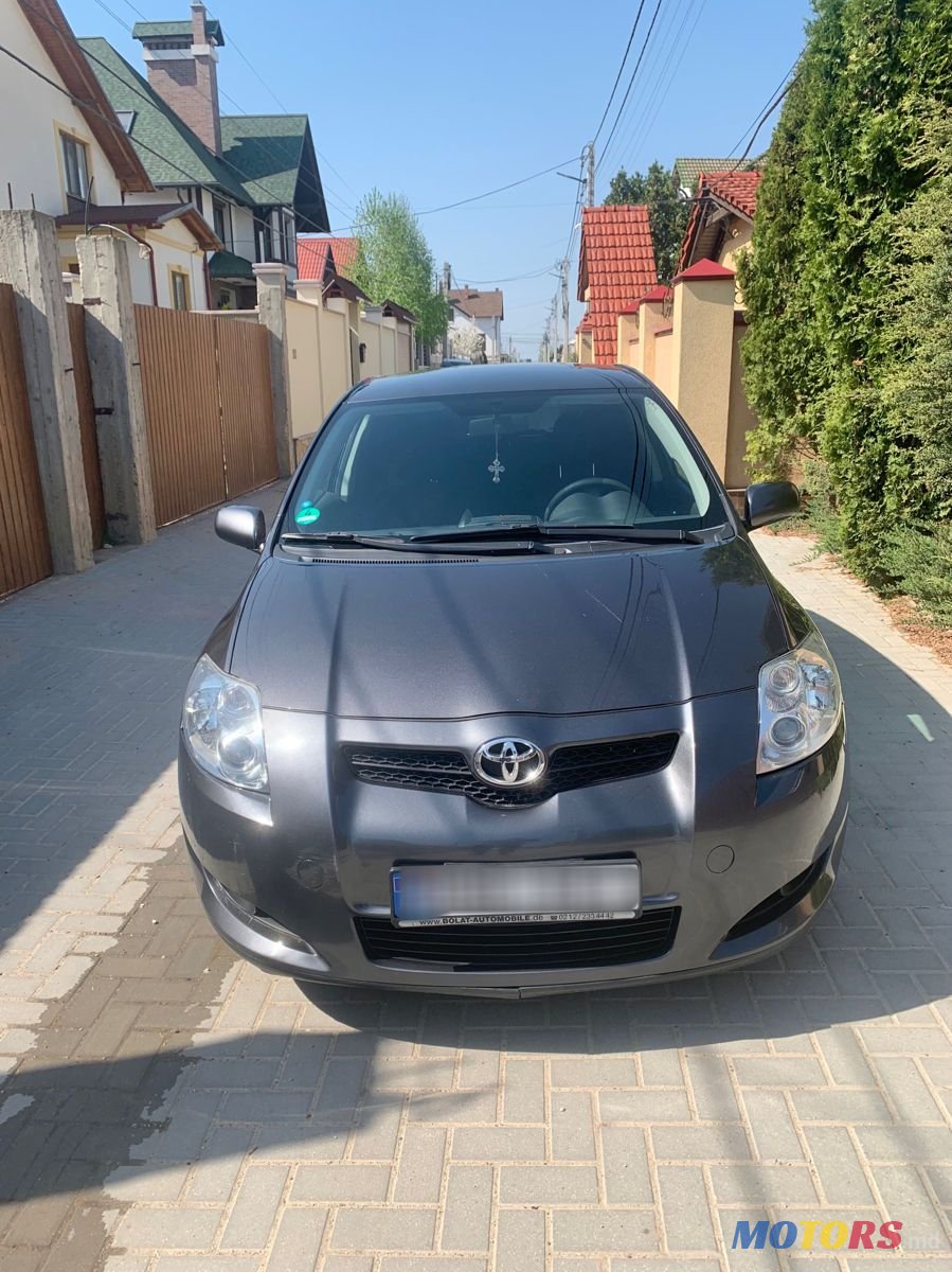 2009' Toyota Auris photo #1