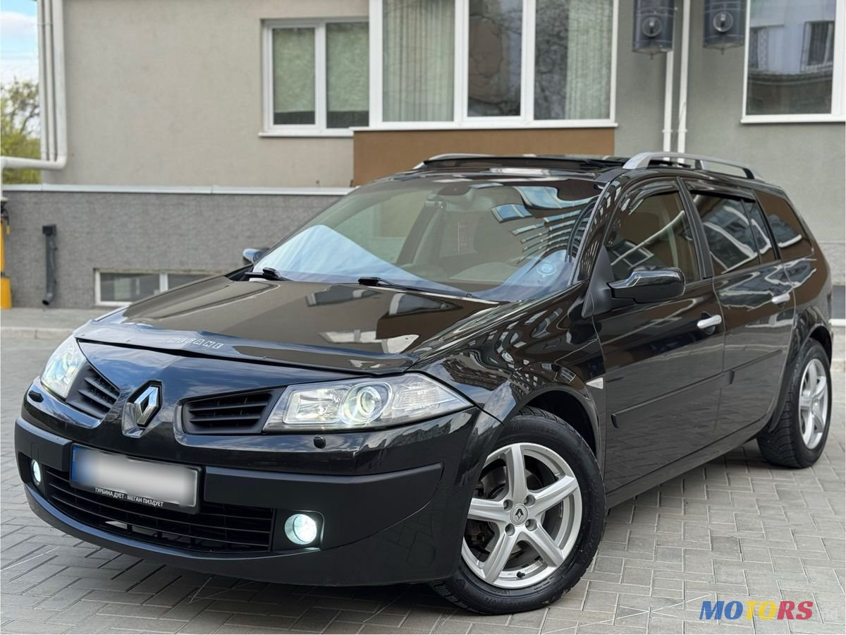 2008' Renault Megane photo #1
