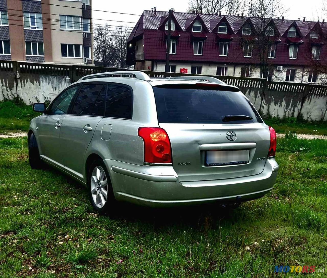 2006' Toyota Avensis photo #3