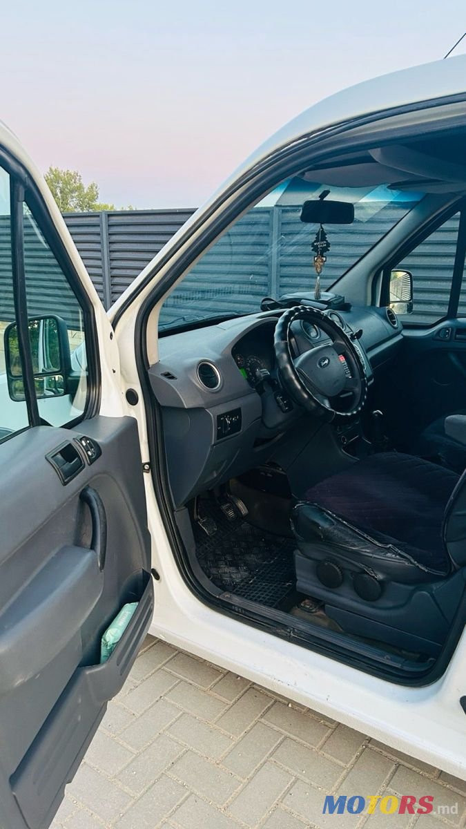 2009' Ford Transit Connect photo #5