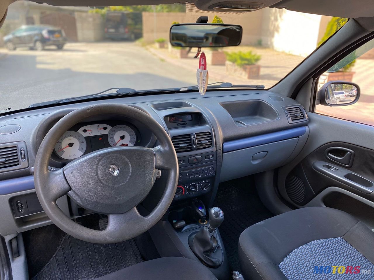 2006' Renault Clio Symbol photo #5