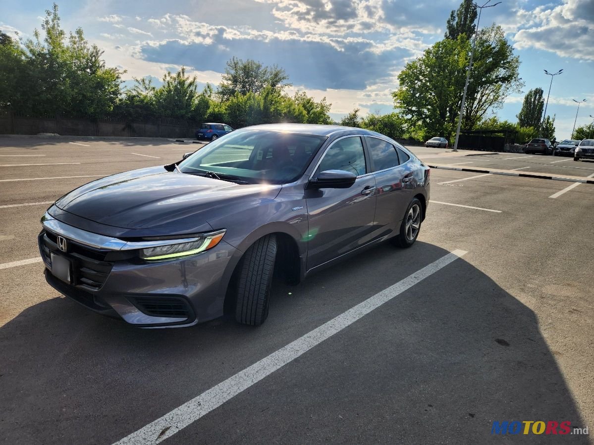 2018' Honda Insight photo #2