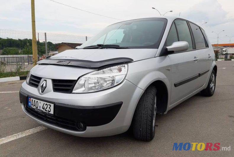2005' Renault Scenic photo #1