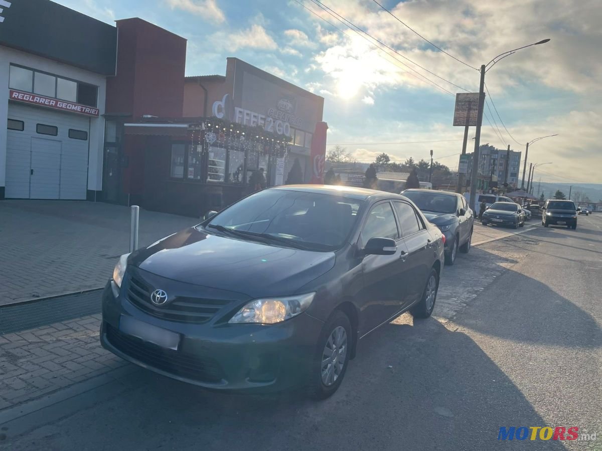 2011' Toyota Corolla photo #1