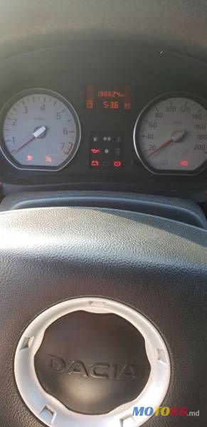 2008' Dacia Logan photo #1