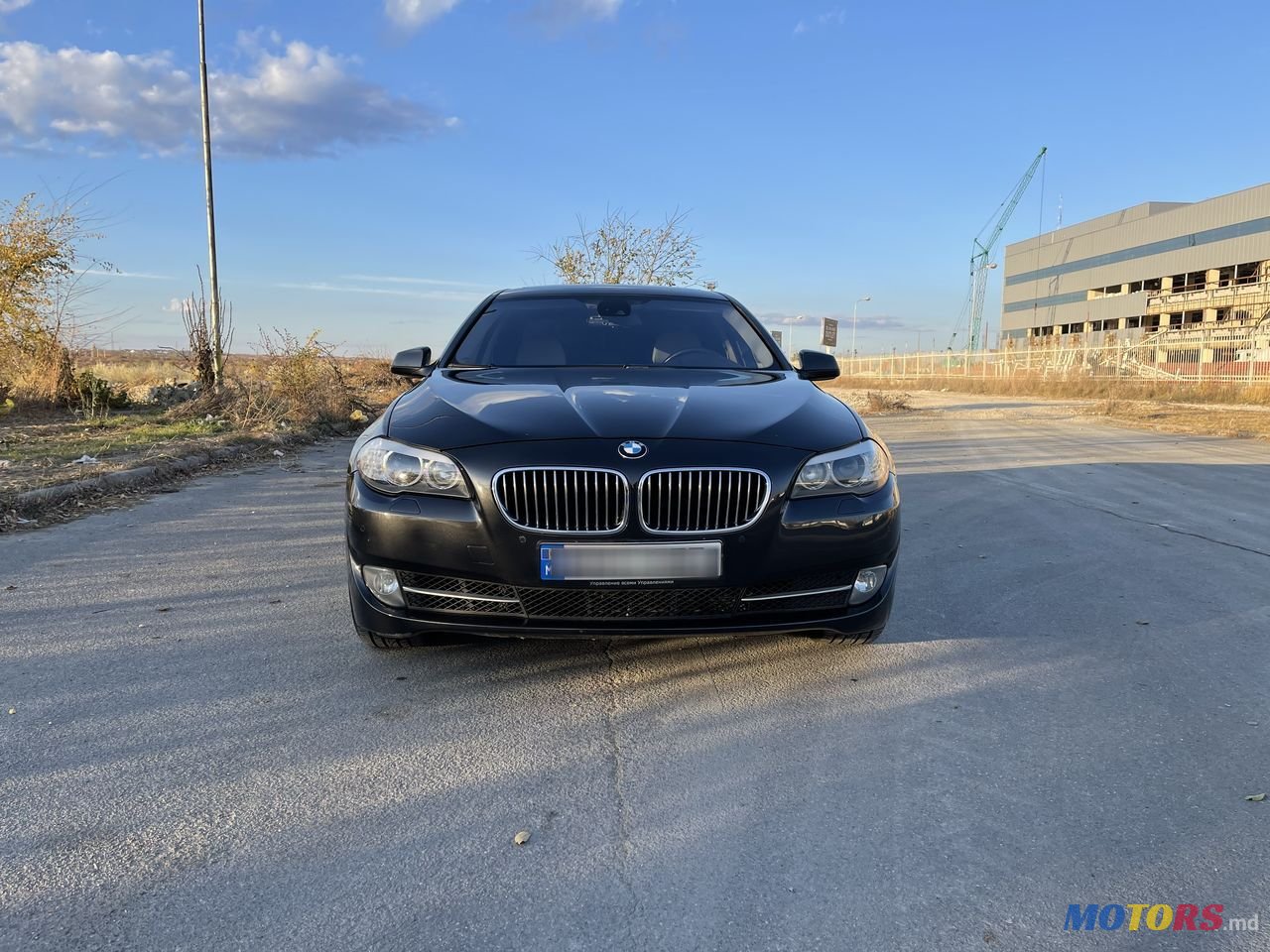 2012' BMW 5 Series photo #2