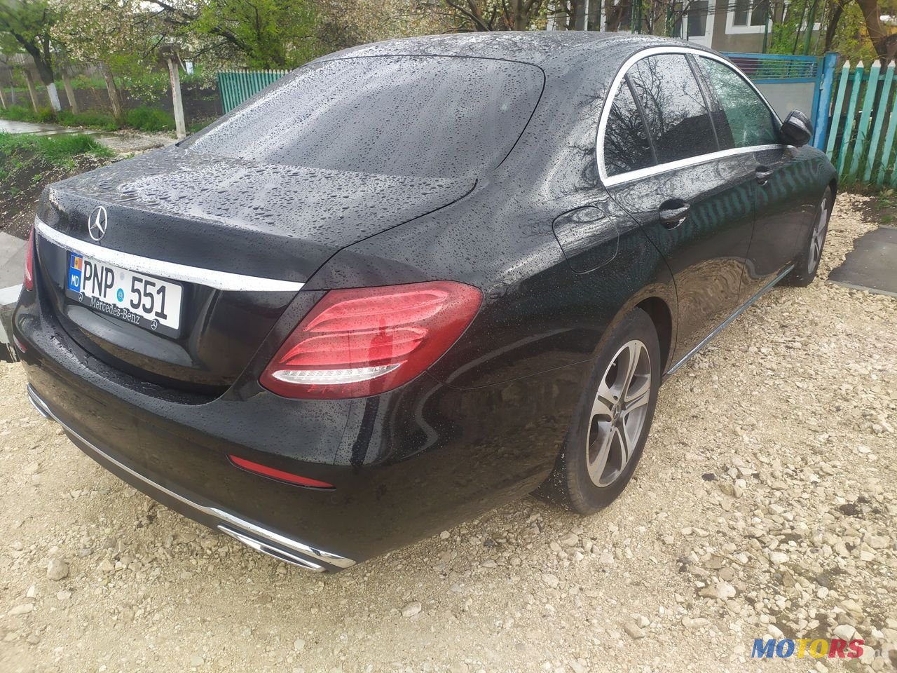 2017' Mercedes-Benz E Класс photo #2