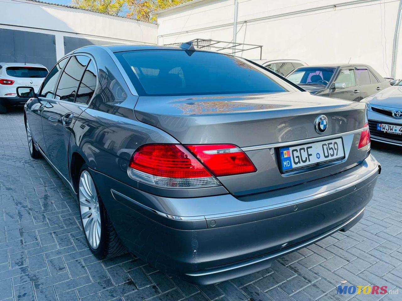 2007' BMW 7 Series photo #2