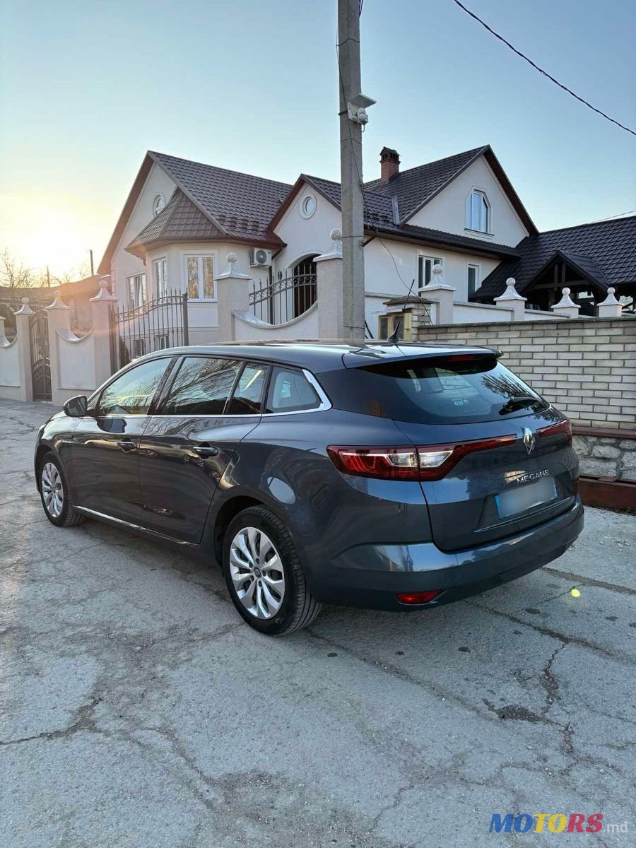 2019' Renault Megane photo #6